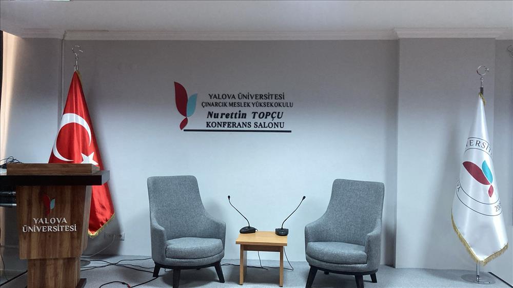 Çınarcık Meslek Yüksekokulu’nun Yeni Konferans Salonu Hizmete Girdi.